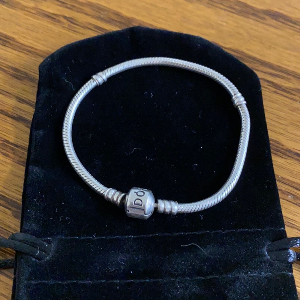 Pandora Moments Silver Bracelet ( 7”)